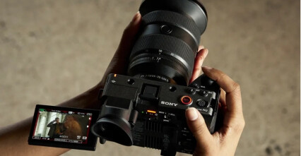 Review Sony FX2 - Máy quay cảm biến CMOS Exmor R Full-Frame 33MP