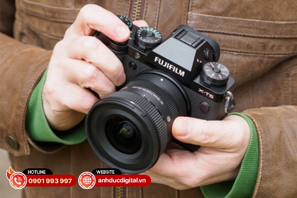 Đánh giá Sigma 10-18mm F2.8 DC DN C - Ống kính góc rộng hoàn hảo cho các máy ảnh APS-C