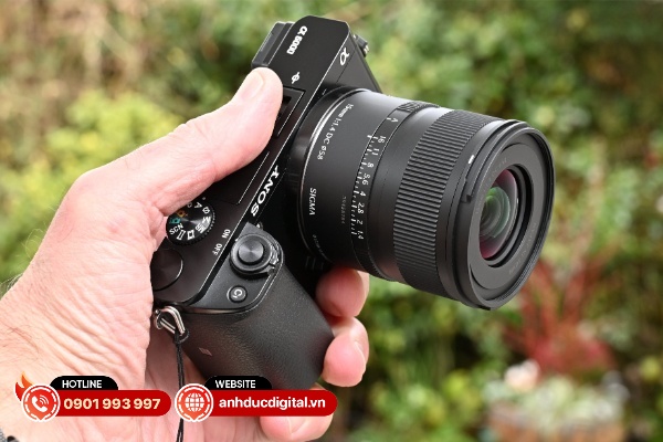 Đánh giá Sigma 15mm F1.4 DC - Ống kính góc rộng tuyệt vời dành cho máy ảnh APS-C