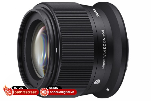 Sigma 56mm F1.4 DC DN là ống kính nhỏ nhất dành cho Canon EOS R50