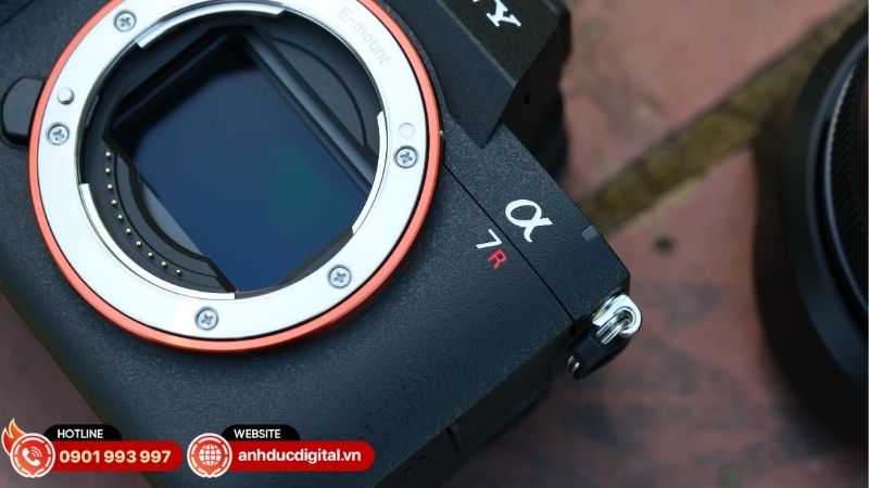 gia-sony-a7r-vi-chinh-hang-5