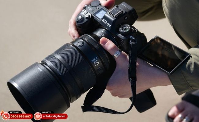 Z6 III – Sinh ra cho hành động: tốc độ cao, Pre-Release Capture và 6K RAW cho hiệu suất & hậu kỳ chuyên sâu.