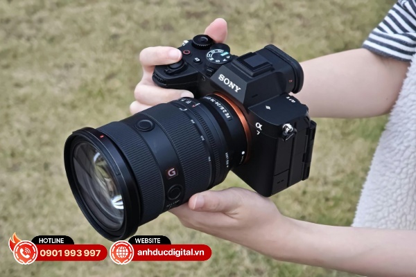 Sony Alpha A7 V có thể đạt được tốc độ chụp lên đến 30fps mà vẫn đạt được RAW 14-bit