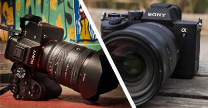 So sánh Sony Alpha A7 V và Sony Alpha A7 IV – Điểm danh những thay đổi đáng chú ý trên dòng máy ảnh hybrid mới