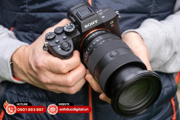 Điểm danh 12 ống kính Sony Fullframe đáng sở hữu trong năm 2025