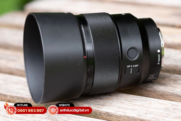 Sony FE 85mm F1.8