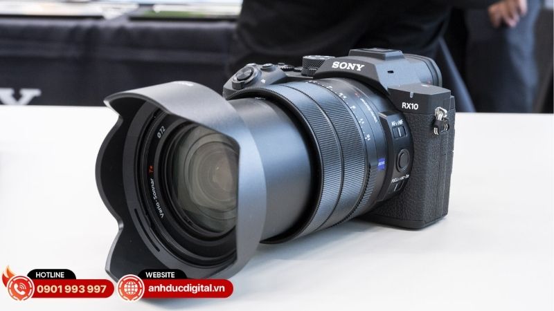 sony-rx10-v-co-dang-mua-2