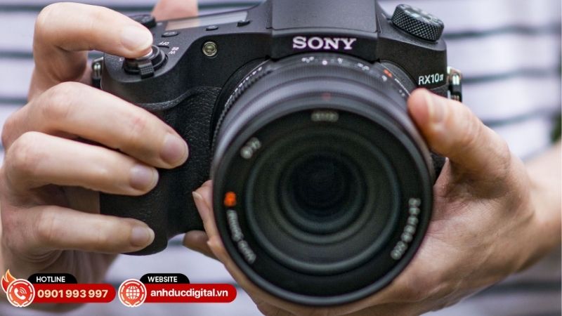 sony-rx10-v-sap-ra-mat-4