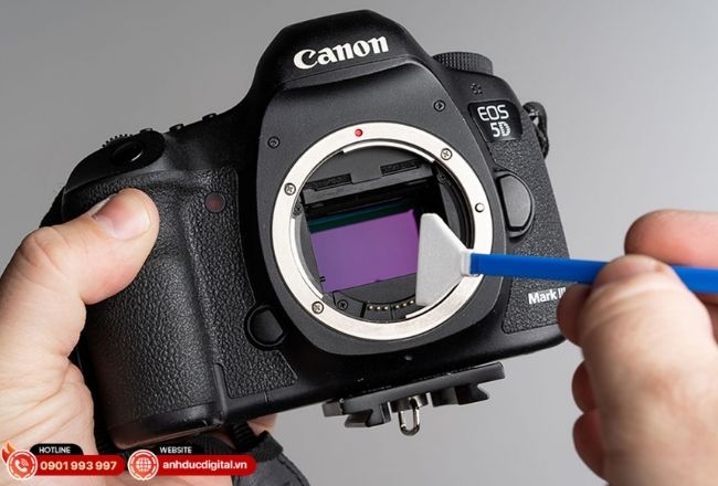 Que lau sensor được đóng gói chân không, đảm bảo vô trùng tuyệt đối khi vệ sinh cảm biến