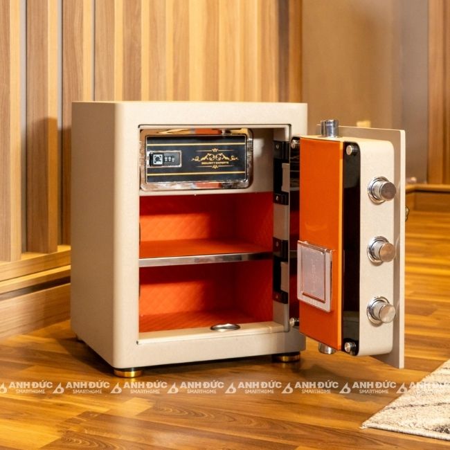 Két sắt thông minh điều khiển qua app – tiện lợi cho gia đình hiện đại.