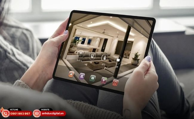 Các thiết bị trong nhà được kết nối và điều khiển tập trung, giúp ngôi nhà vận hành tiện lợi và thông minh hơn.